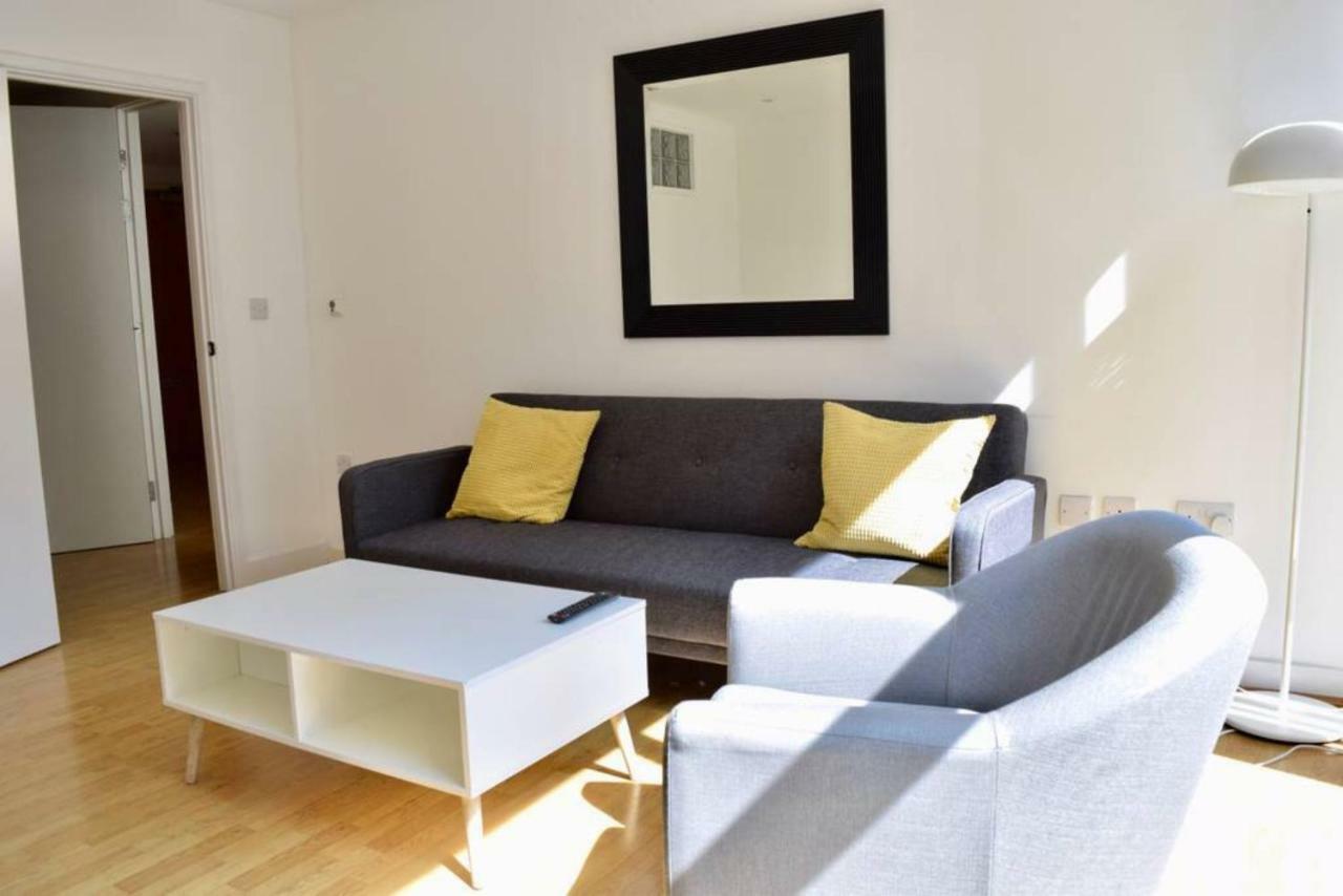 Modern 1 Bedroom Flat In Canary Wharf Londyn Zewnętrze zdjęcie